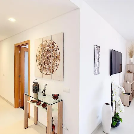 Apartment Ferienwohnung Fuer 6 Personen Ca 150 Qm In Canico, Madeira Ostkueste Von Madeira Canico (Madeira)