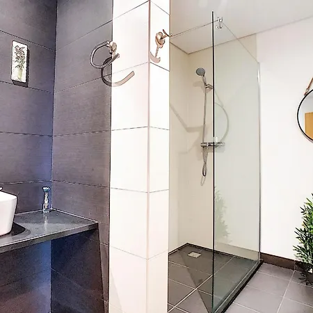 Ferienwohnung Fuer 6 Personen Ca 150 Qm In Canico, Madeira Ostkueste Von Madeira Apartment *
