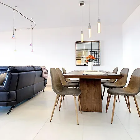 Apartment Ferienwohnung Fuer 6 Personen Ca 150 Qm In Canico, Madeira Ostkueste Von Madeira Canico (Madeira)